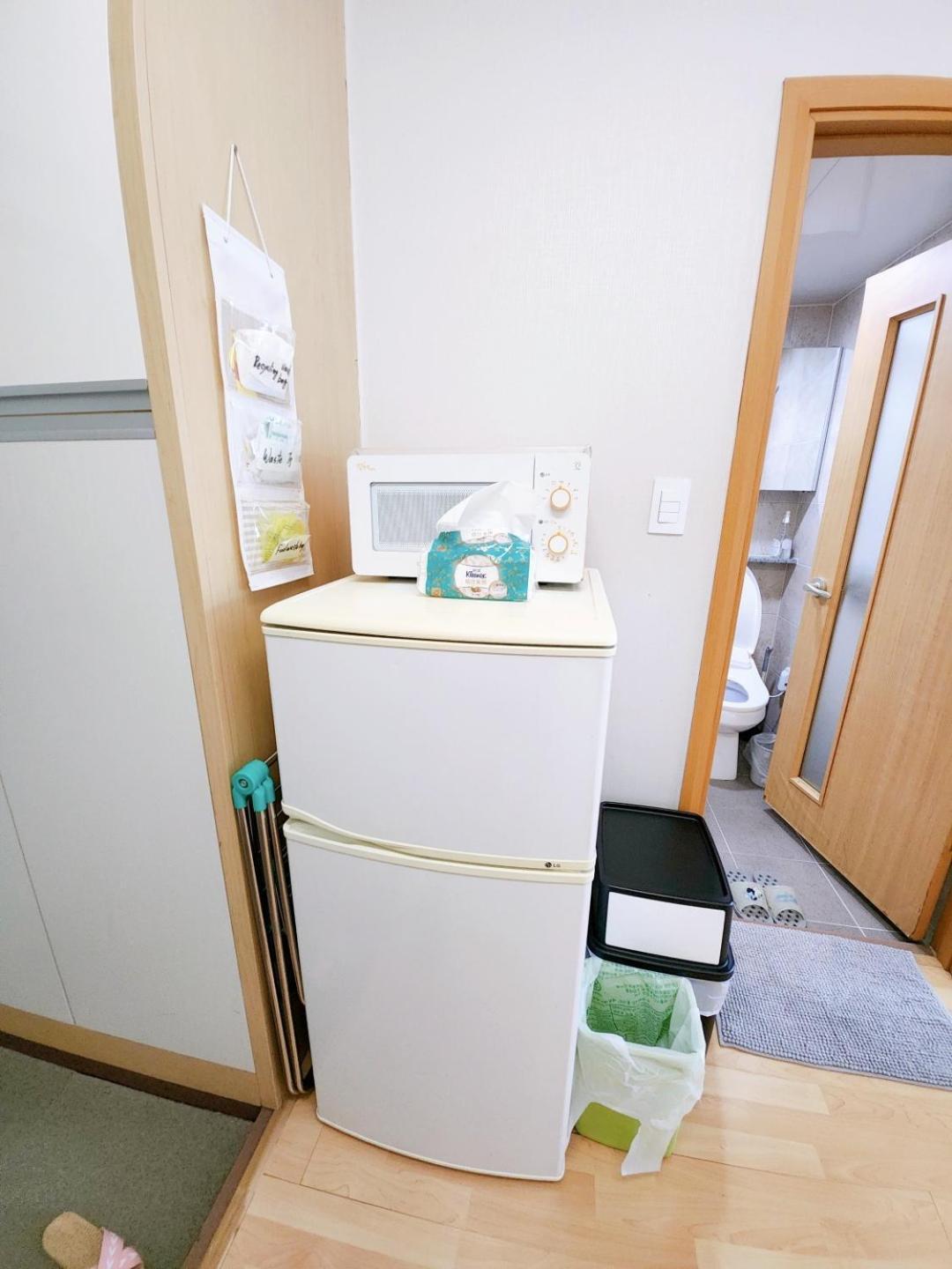 Hongdae Residence-2 1min From Hongik Uni Station Exit #1 อพาร์ทเม้น *