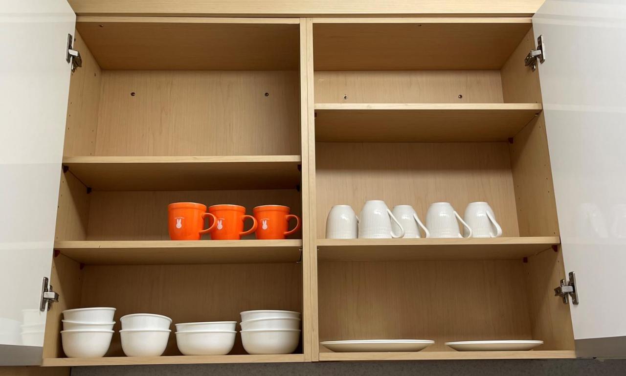 Hongdae Residence-2 1min From Hongik Uni Station Exit #1 Apartemen Seoul