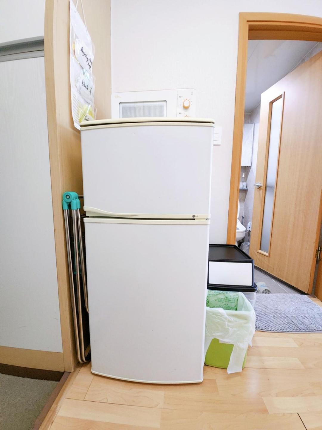 Hongdae Residence-2 1min From Hongik Uni Station Exit #1 Apartemen *